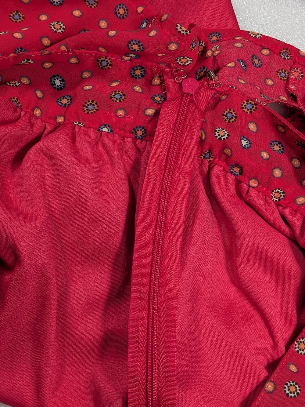 G:21 Red Flowy Shorts- missing belt - Picture 6 of 8
